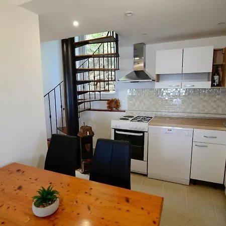 Апартаменты Kucica Za Odmor F Blato (Korcula)