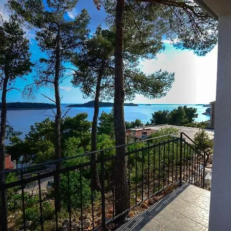 Apartman Kucica Za Odmor F *